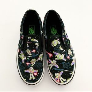 Disney vans size 1 youth